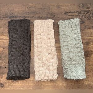 NWOT Winter Cable Knit Fingerless Gloves Sets